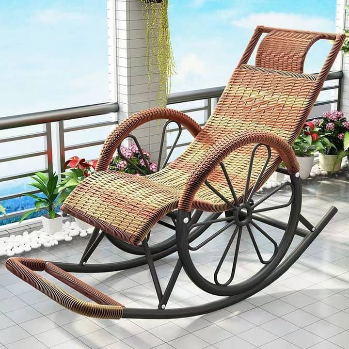Woven Rattan Rocking Recliner – Suitable for Adults & Seniors; Ideal for Napping, Balcony, or Living Room Relaxation